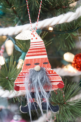 DIY Christmas Ornaments with Cricut Maker