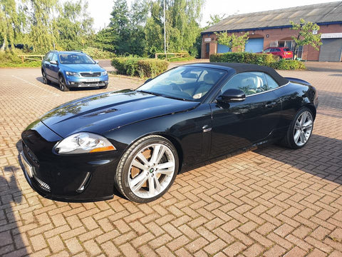 Jaguar XK-R