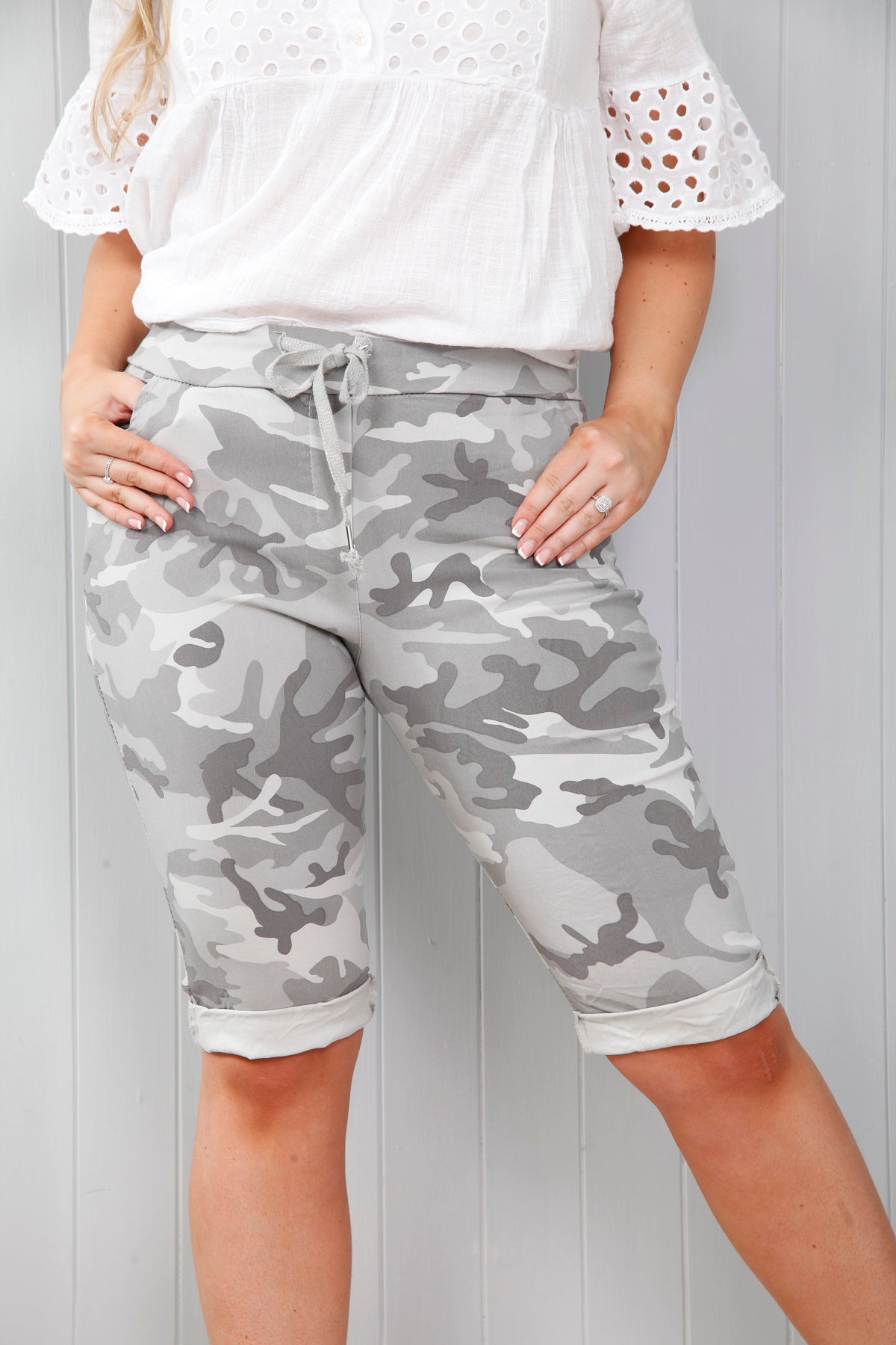 Camo Magic Shorts Grey