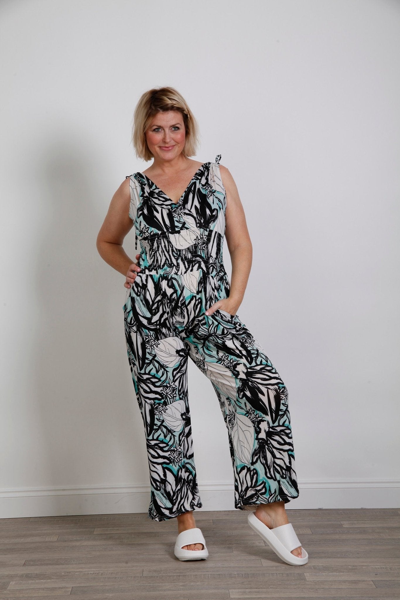 Artistic Flowered Jumpsuit Mint - bestacaiberryselect