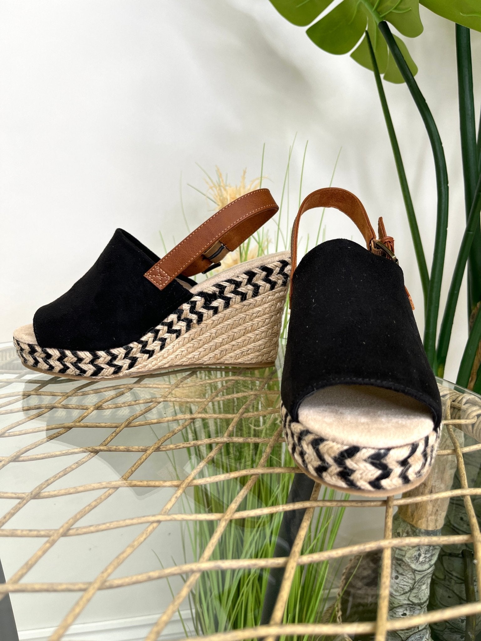 Open-Toe Espadrille Wedges Black - bestacaiberryselect