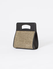 Gilda Clutch Raffia Crochet