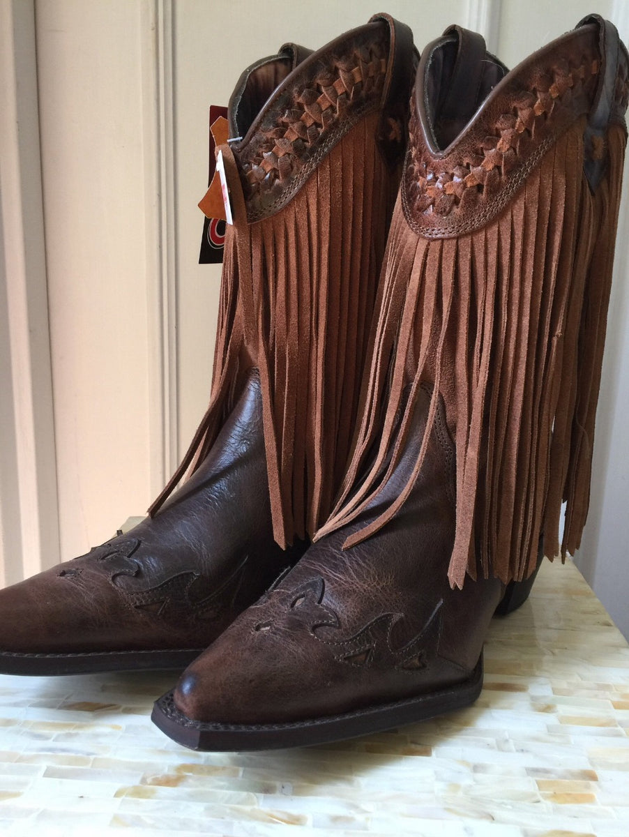 dingo boots with fringe