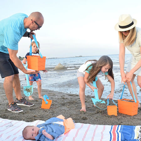 beach shovels