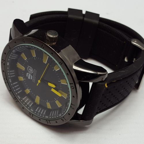 Crosshatch Men's Quartz Watch Black Dial Analog Display & PU Strap CRS36/A A01F