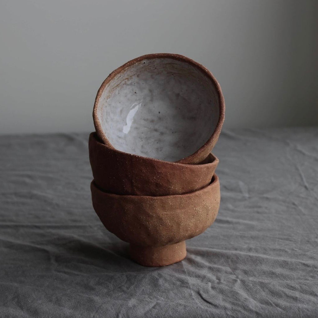 Handmade ceramic bowls by Carragh Amos | Eat & Sip