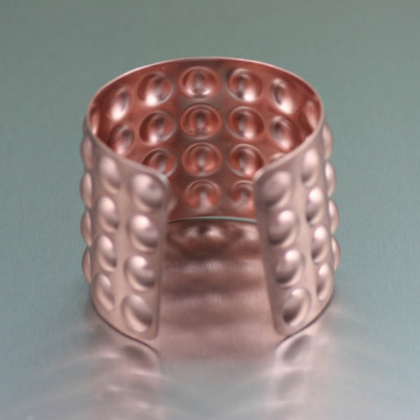 Brushed Copper Bubble Wrap Cuff – Cuff Opening