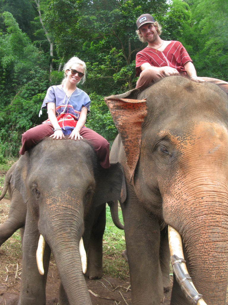 Promptly Journals Travel Guide to Thailand 