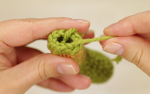 how to crochet striped amigurumi animals
