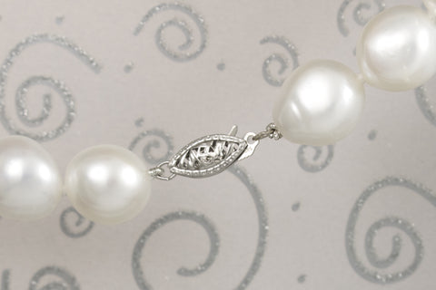 Pearl Clasp