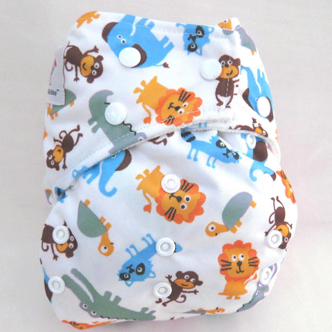 Kawaii Baby One Size Organic Bamboo Terry Cloth Diaper with 2 Bamboo Inserts "Zoo Animals"