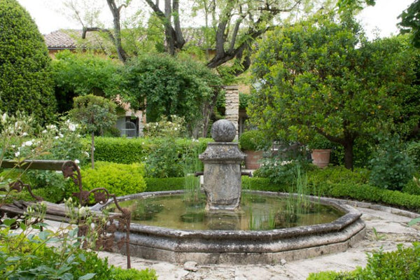 French fountain garden courtyard