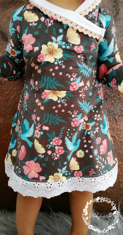 eBook - "Lillith Damen" und "Lillith Kinder" von Zwergnase Design - Kleid/Shirt - Nähen für Kinder - Mädchen - Damen - Wickelkleid - Wickeloptik - Jersey "Flower Birds" - Wäschespitze "Fjella" - Klöppelspitze "Eva" - Glückpunkt.