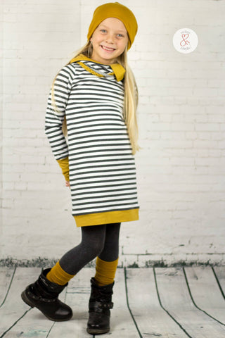 French Terry/Sweat - "Vintage Stripes" - Streifen - kombiniert mit Strickbündchen "Luna" uni genäht wurde ein Kleid NIKE Kids von Fadenkäfer - Kleid - Nähen für Kinder/Mädchen - Ballonkleid - Herbst/Winter - Papierschnittmuster, eBook & Stoff - Glückpunkt.