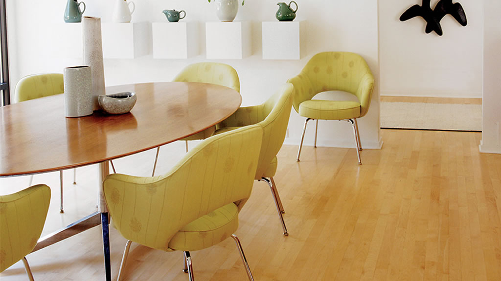 Knoll Table