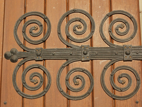 decorative strap hinge