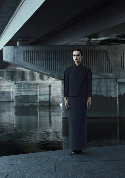 DZHUS AW 2015 TOTALITARIUM