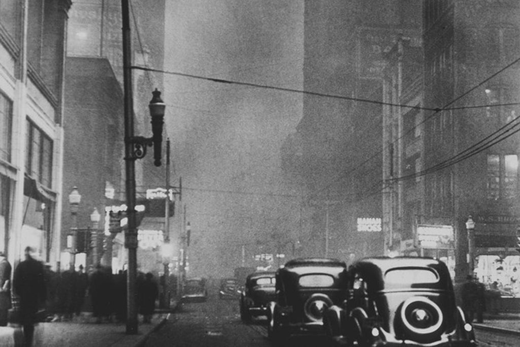 An image of smog in Pittsburgh, Pennsylvania in the 1940's