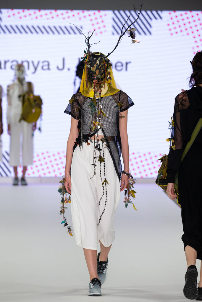 Graduate Fashion Week 2018: Ravensbourne Waranya J. Leiper - Erebus