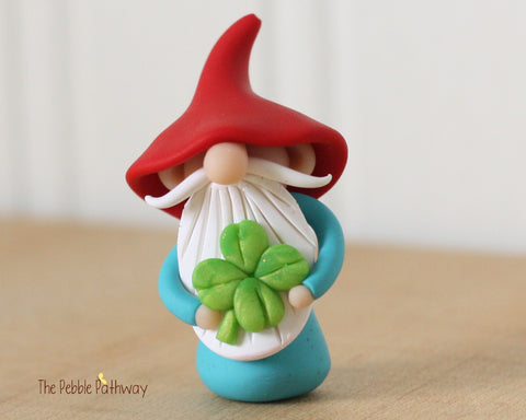 Lucky 4 Leaf Clover Gnome of the Month