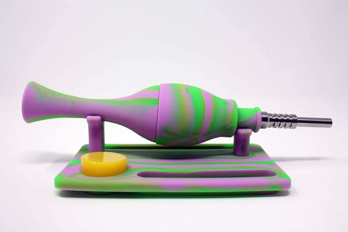 http://cdn.shopify.com/s/files/1/1171/9050/collections/silicone-nectar-collectors-542026_1200x1200.jpg?v=1628709603