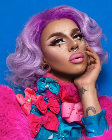 Aja drag queen