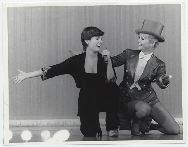 Carrie Fisher & Debbie Reynolds - via Deadline