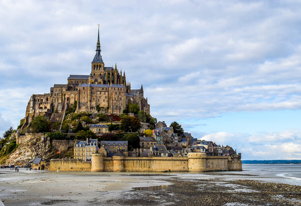 Normandy travel guides