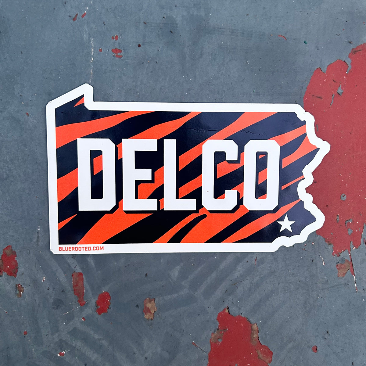 DELCO Tiger Magnet – Rooted