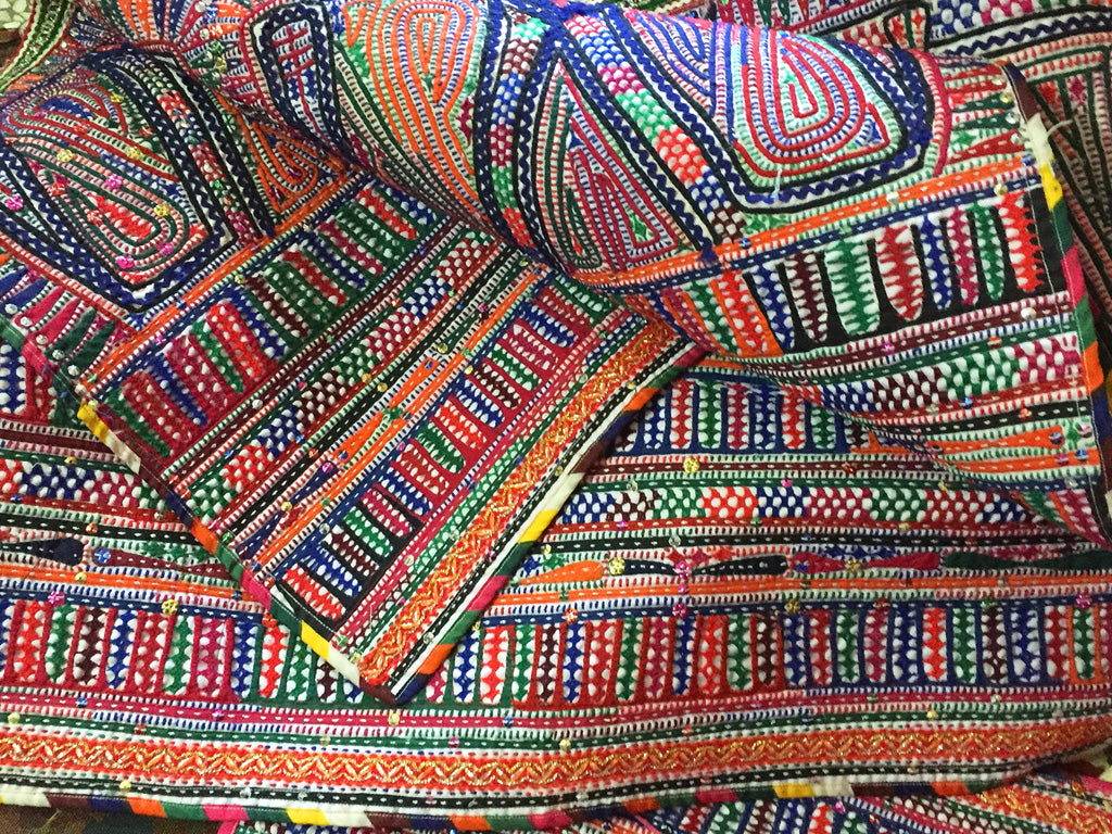 rabari embroidery - india - pallu design