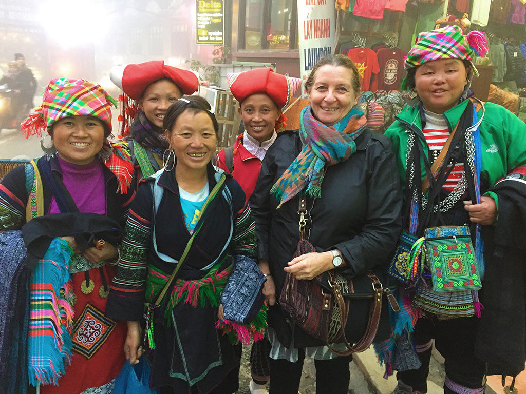hmong hilltribe ladies in sapa vietnam - pallu design