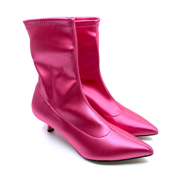 pink kitten heel boots