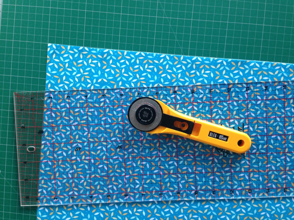 Sewing a minky blanket, MaaiDesign blog