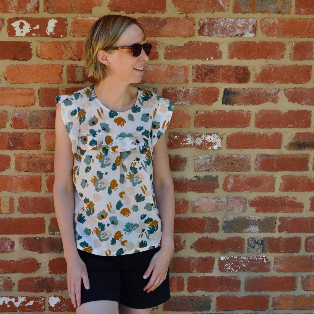 crystal top by La Maison Victor - in posie green viscose dobby by Atelier Brunette - MaaiDesign blog