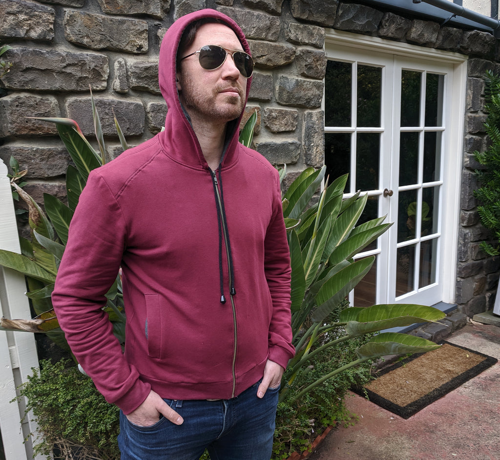 Men's zippered hoodie jacket in maroon sweater knit and ribbing
