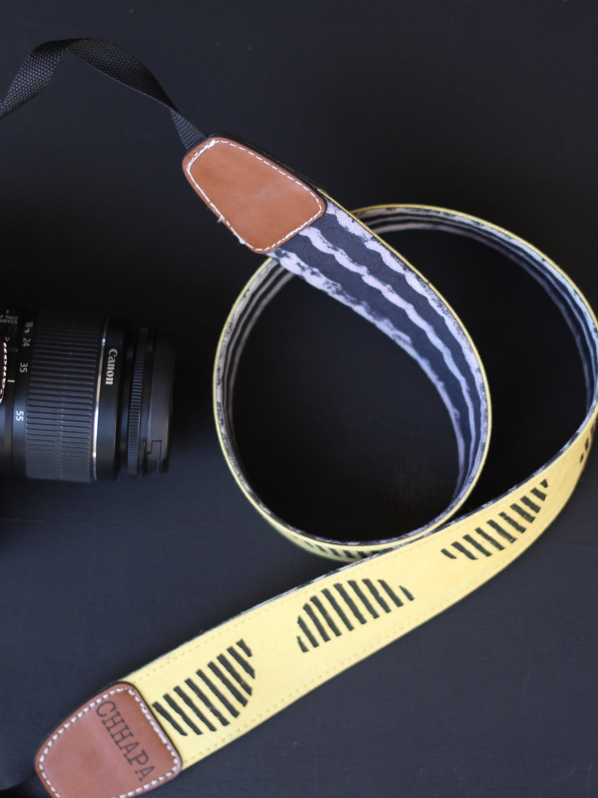 CAMERA BELT WITH HALF CIRCLE - CHHAPA