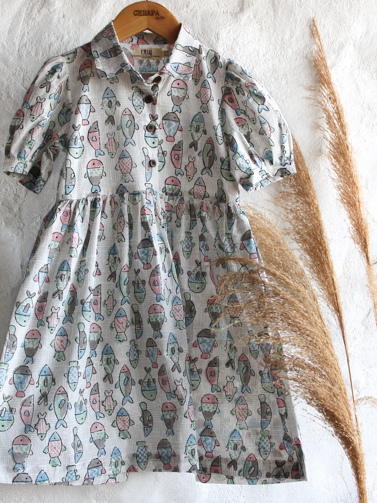 KIDS GRAY DRESS WITH PASTEL FISH