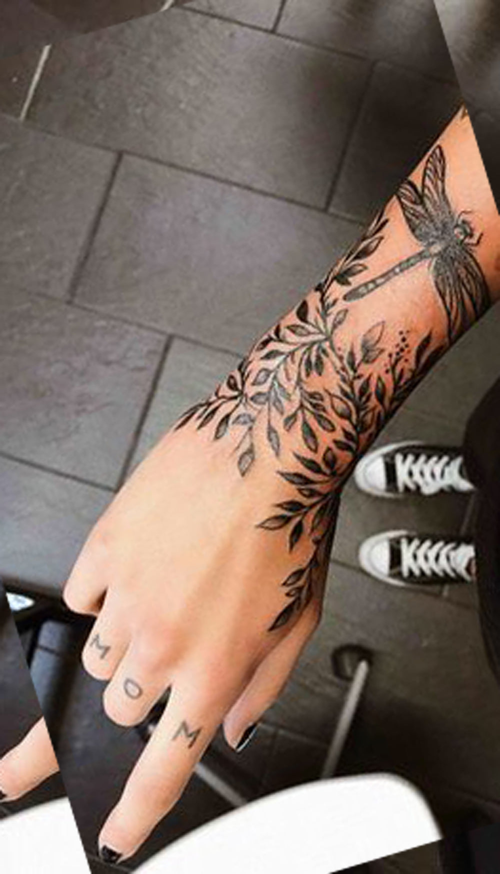 Nature Leaf Leaves Wrist Tattoo Ideas for Women - Dragonfly Forearm Tat - MOM Finger Tatt -  ideas de tatuaje de manga de brazo de naturaleza para mujeres - www.MyBodiArt.com