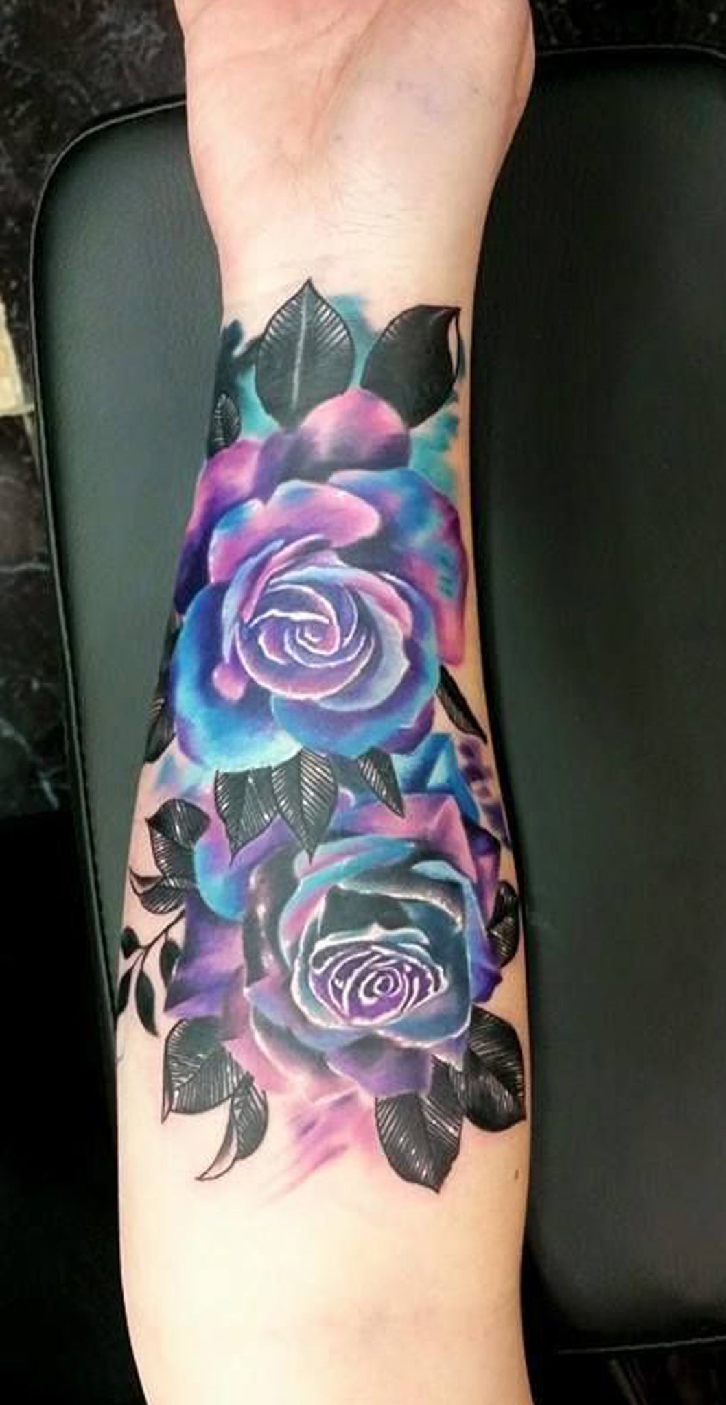 Watercolor Rose Forearm Tattoo Ideas for Women - Realistic Vintage Flower Inner Outer Arm Sleeve Tat -  ideas de acuarela tatuaje rosa - www.MyBodiArt.com 