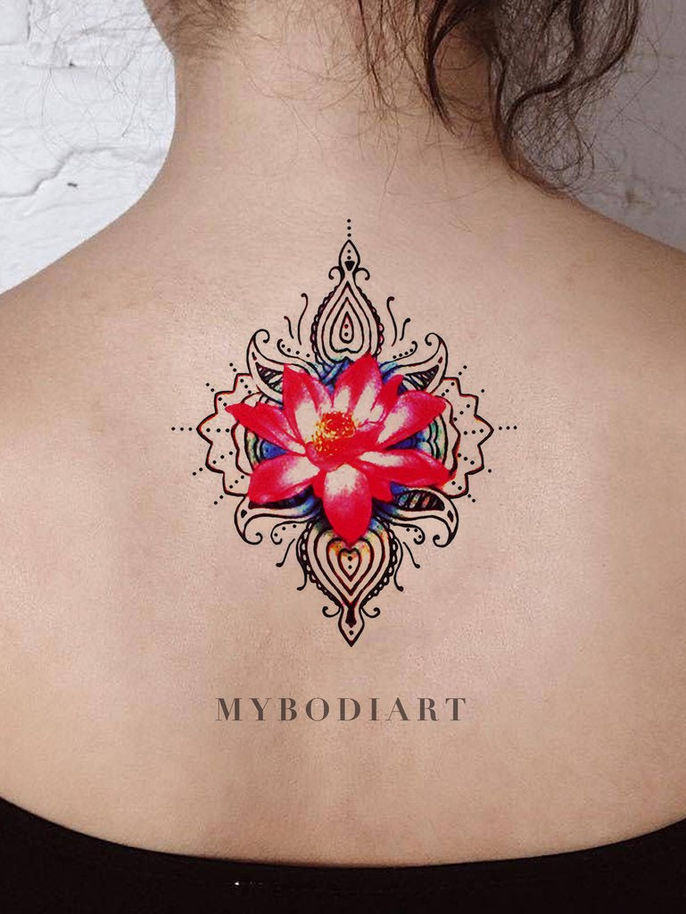 Unique Waterlily Geometric Mandala Back Tattoo Ideas for Women - Watercolor Floral Flower Lily Tribal Boho Spine Tat - ideas de tatuaje de acuarela lily flower back para mujeres - www.MyBodiArt.com #tattoos