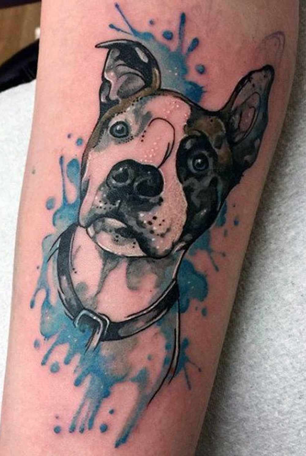 Watercolor Dalmatian Dog Calf Leg Tattoo Ideas for Women -  Ideas del tatuaje de la pierna de la pantorrilla del perro de la acuarela dálmata para las mujeres - www.MyBodiArt.com 