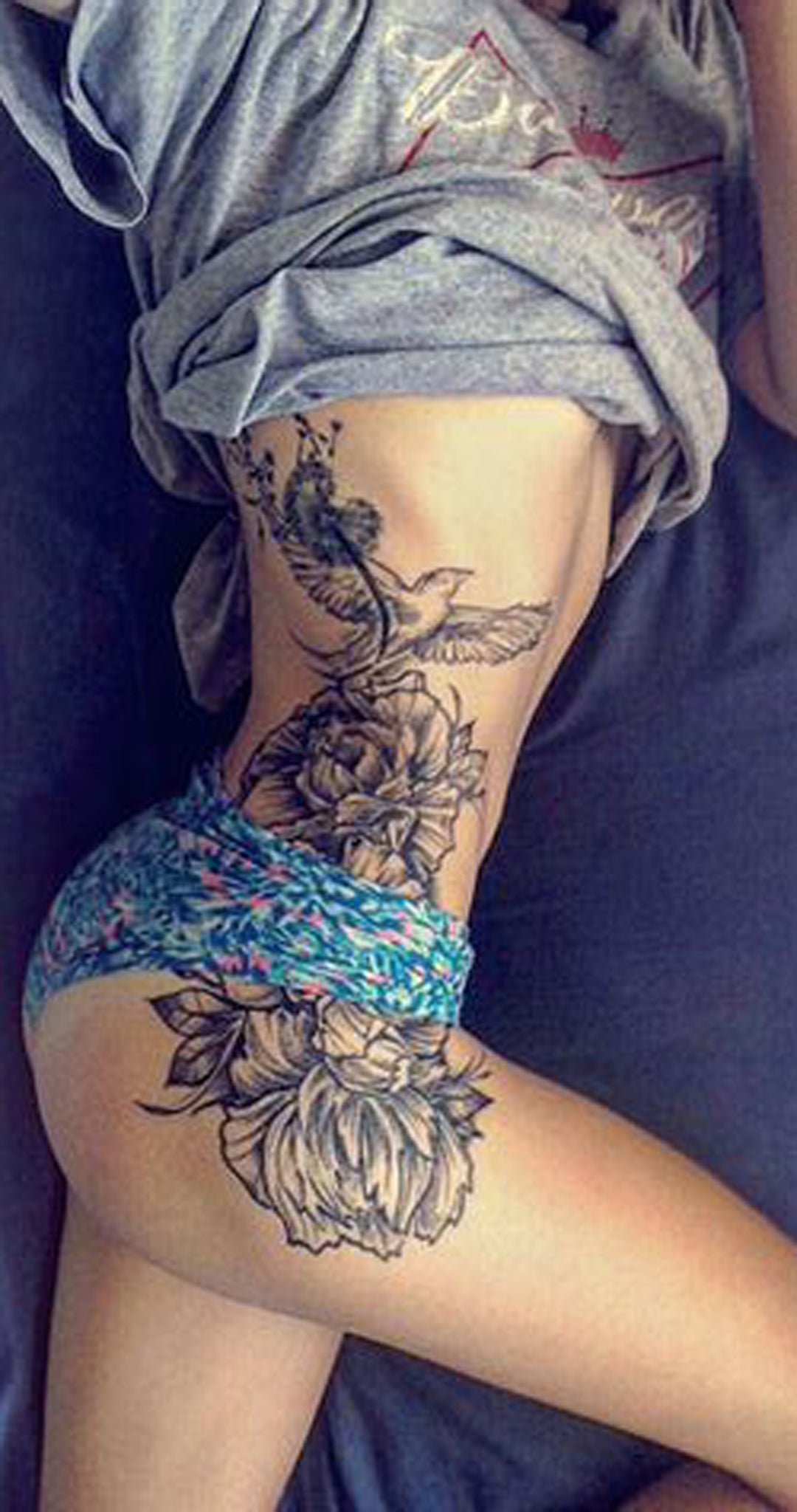 Thigh to Rib Cage Floral Rose Tattoo Ideas for Women - Feminine Girly Cool Tattoo Ideen for Frauen - www.MyBodiArt.com