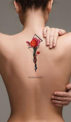 Linework Watercolor Red Rose Back Tattoo Ideas for Women - Small Vintage Floral Flower Spine Tat - pequeñas ideas del tatuaje de la rosa del rojo de la acuarela para las mujeres - www.MyBodiArt.com #tattoos