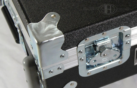 Duralight pedalboard case recessed latches