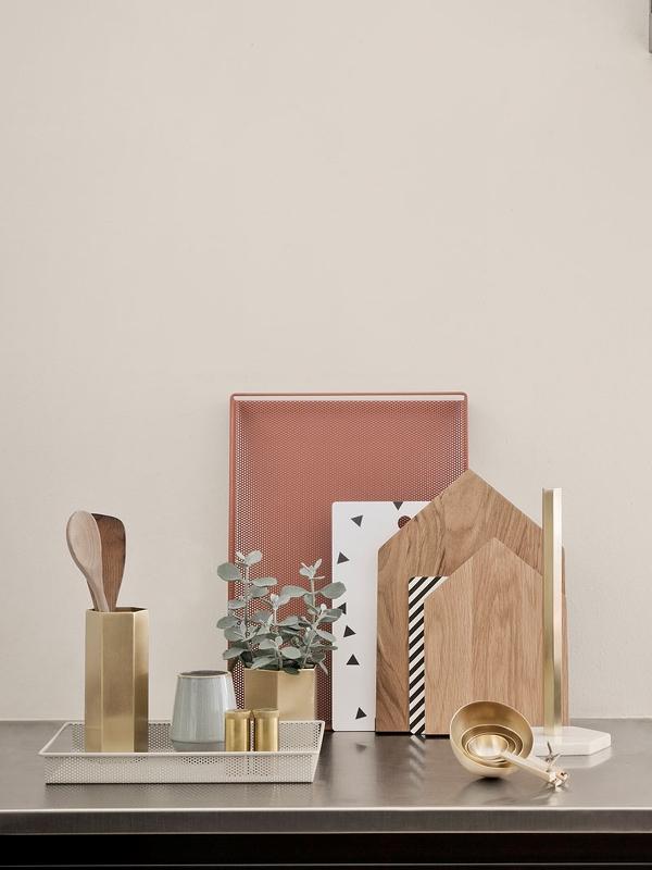 Ferm Living Hexagon Pot Small - Brass