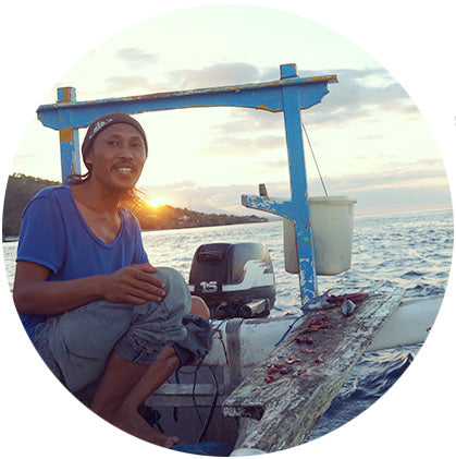 makers travelers local fisherman bait bali amed boat