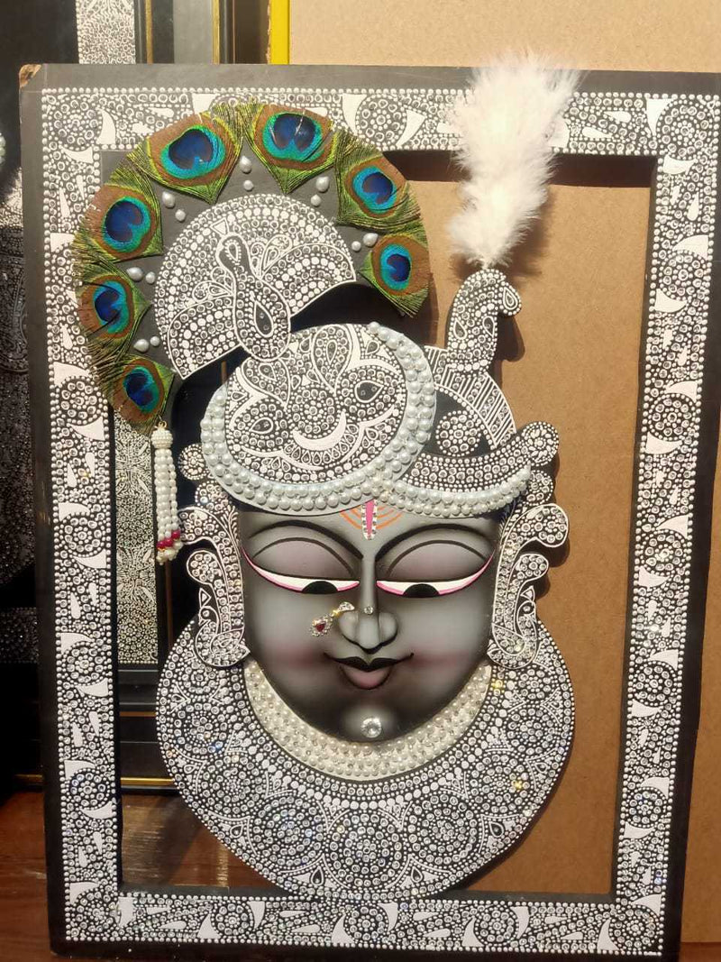 Buy Shrinathji Pichwai Painting By Jayesh Sharma – MeMeraki.com