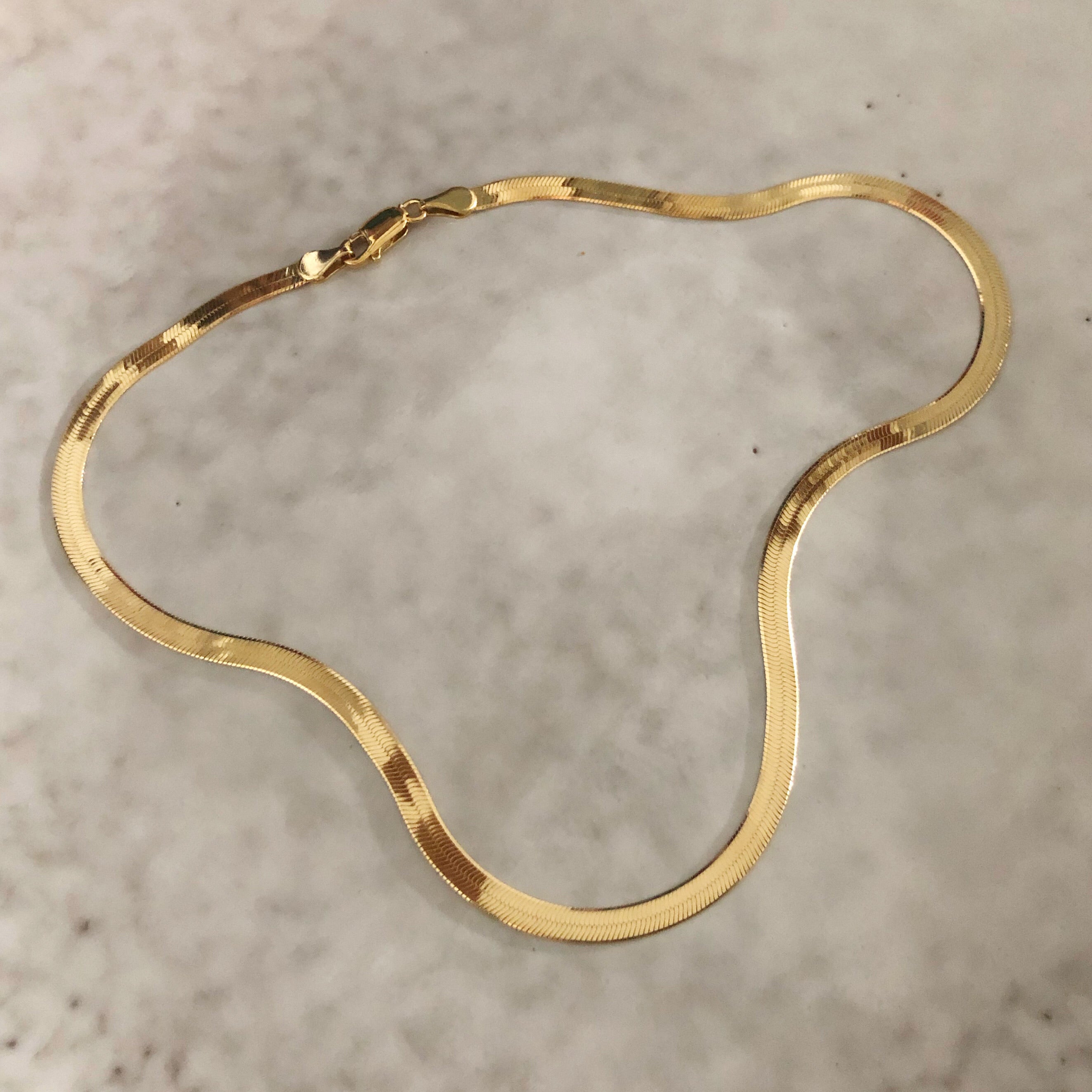 blomst Mutton Svig Slangehalskæde i forgyldt sølv | Aya golden chain | Bestil online her –  Sisi Copenhagen