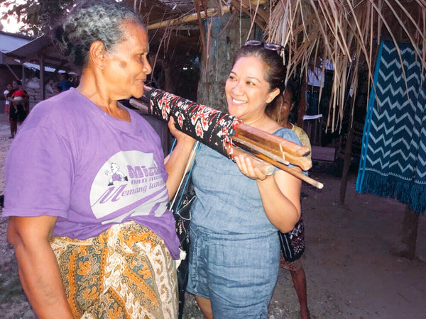 Monica with Mama Wilmince Doh, one of the weavers, who has been weaving fabrics for 50 years.