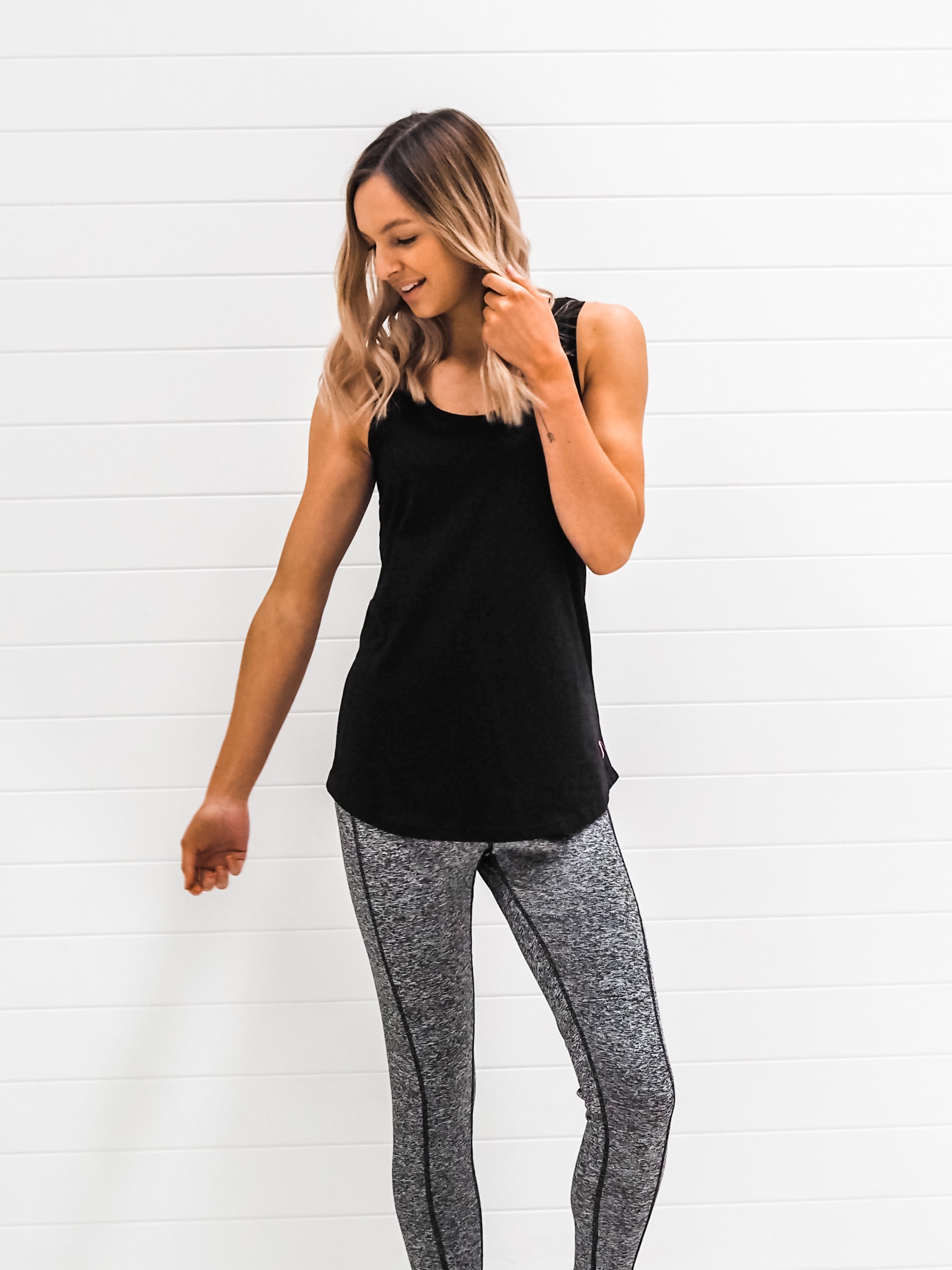 Motion Singlet - Black
